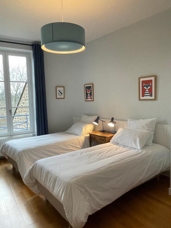 Bel Appartement, Bien Equipe Et Confortable Dans Le Centre Historique Fougères Dış mekan fotoğraf
