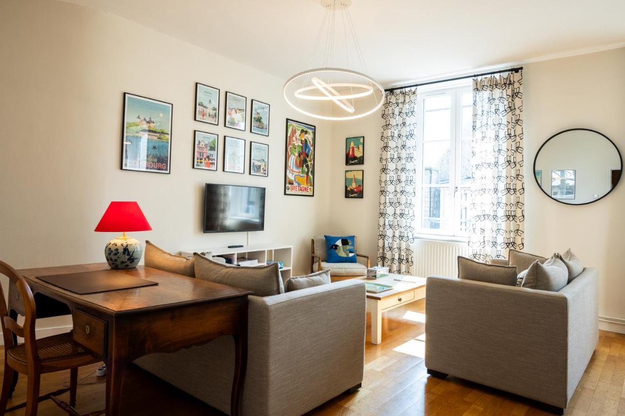 Bel Appartement, Bien Equipe Et Confortable Dans Le Centre Historique Fougères Dış mekan fotoğraf