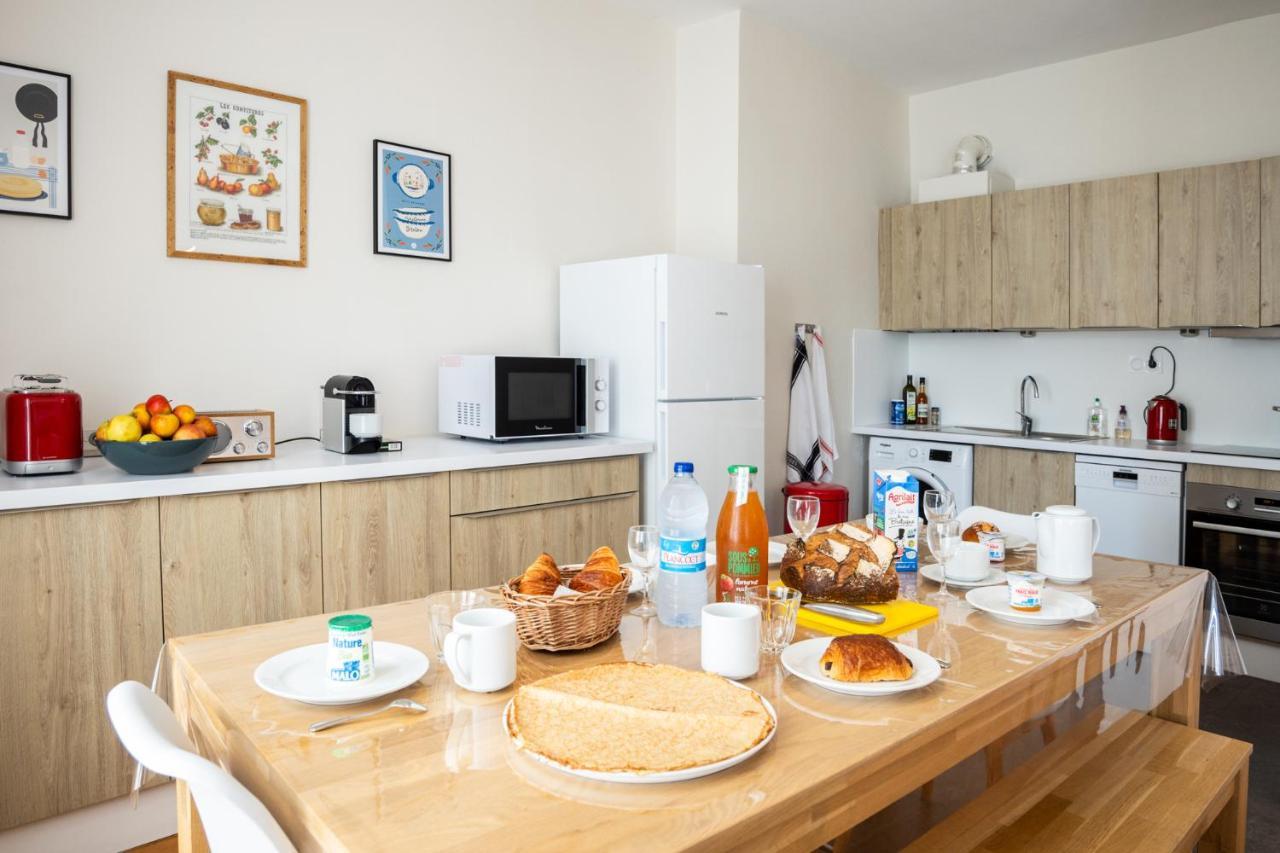Bel Appartement, Bien Equipe Et Confortable Dans Le Centre Historique Fougères Dış mekan fotoğraf